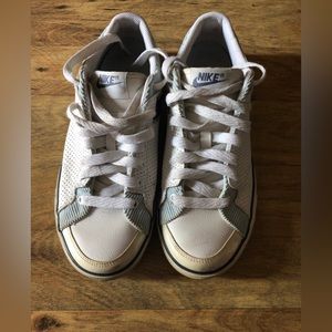 Womens sneakers capri si